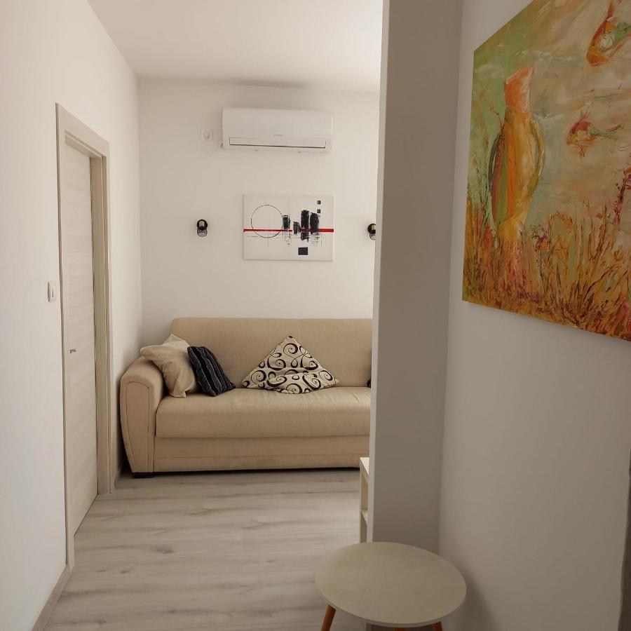 Apartmani Pajalic Đảo Krk Ngoại thất bức ảnh